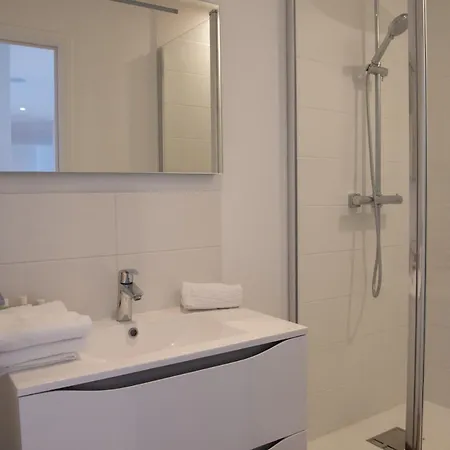 La Maison Sur Le Toit, Hypercentre, Terrasse, Soleil Apartment *